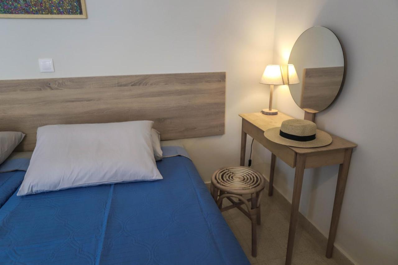 Traditional Town Garden Apartment Rhodes City Esterno foto