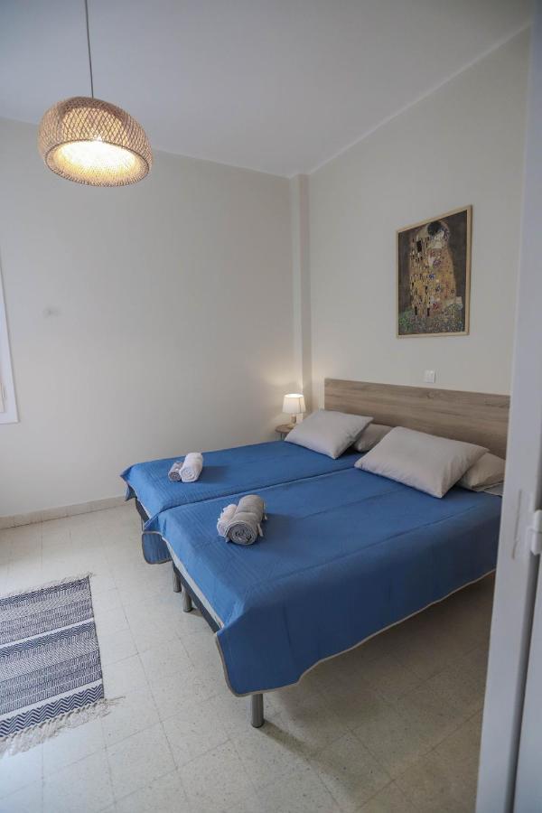 Traditional Town Garden Apartment Rhodes City Esterno foto