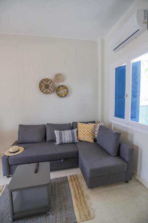 Traditional Town Garden Apartment Rhodes City Esterno foto