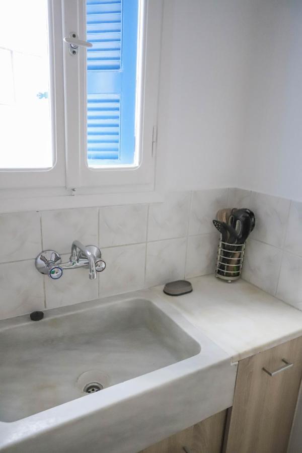 Traditional Town Garden Apartment Rhodes City Esterno foto