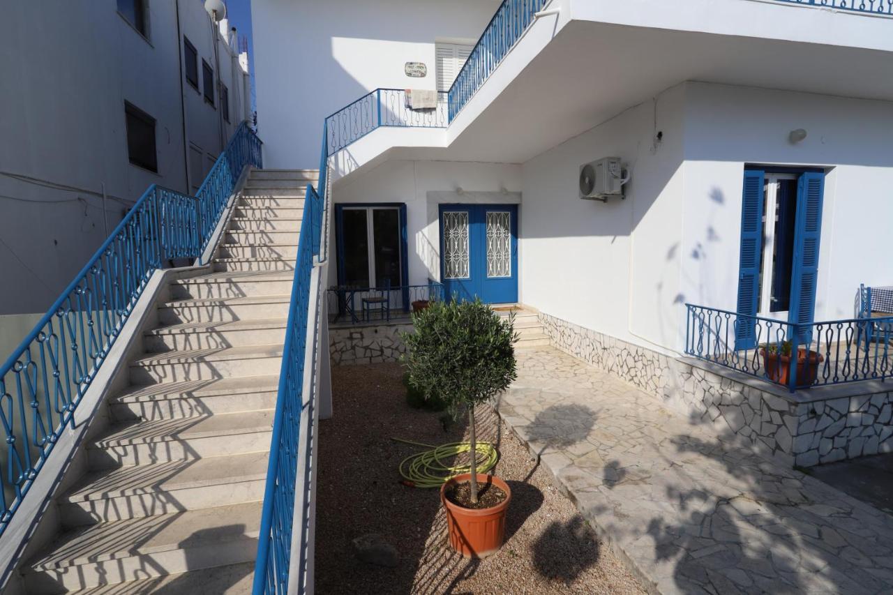 Traditional Town Garden Apartment Rhodes City Esterno foto