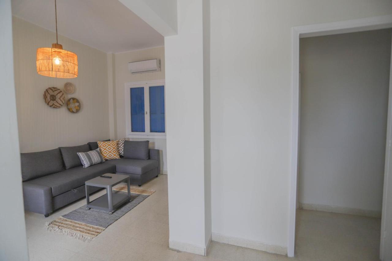Traditional Town Garden Apartment Rhodes City Esterno foto