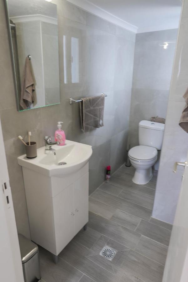 Traditional Town Garden Apartment Rhodes City Esterno foto