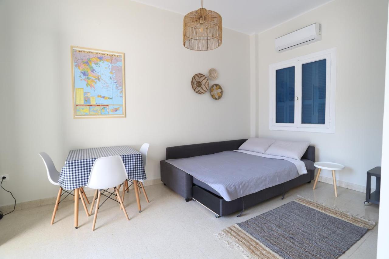 Traditional Town Garden Apartment Rhodes City Esterno foto