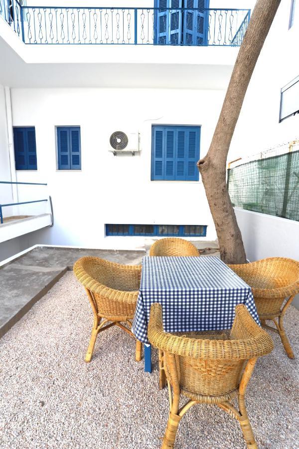 Traditional Town Garden Apartment Rhodes City Esterno foto